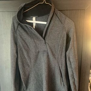Lululemon dark grey pullover